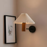 Fanny Wall Lamp